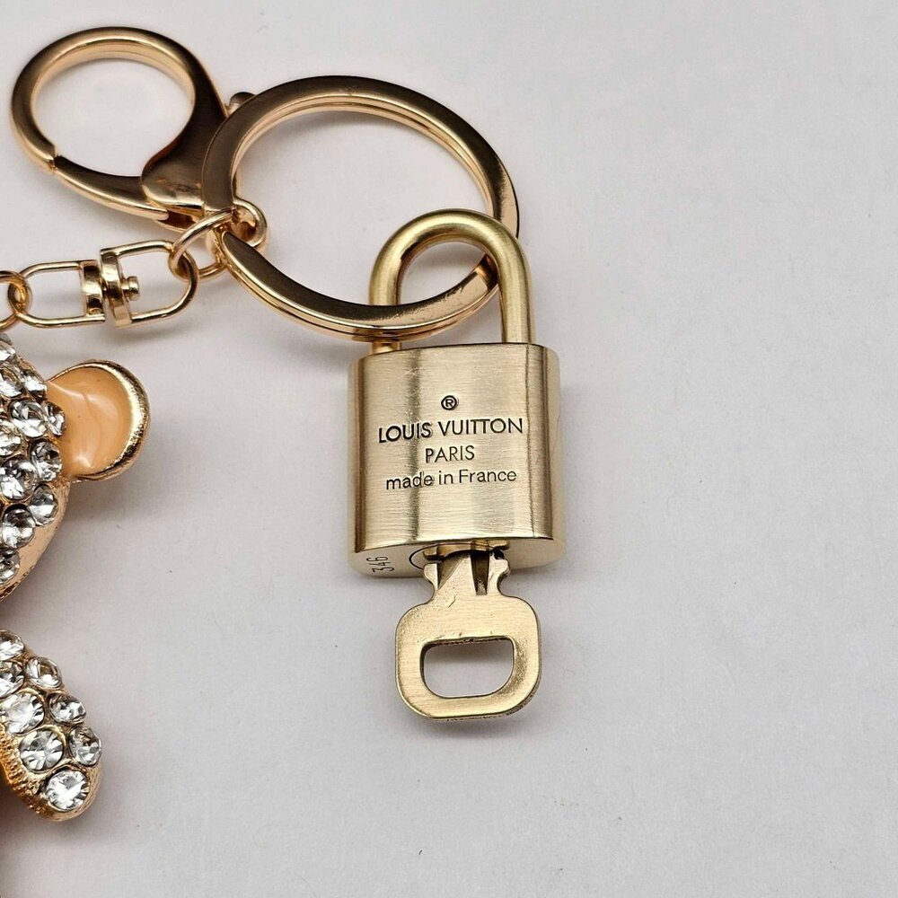 Louis Vuitton Gold Padlock 🔑 Authentic LV Unbranded Keychain Bag Charm - Picture 5 of 7